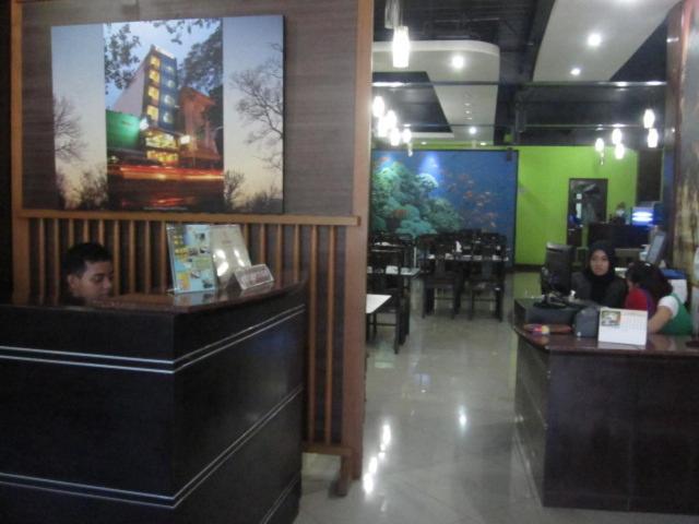 Hôtel Syariah à Jakarta Extérieur photo